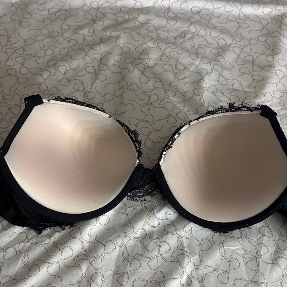 Elegant Victoria secret push up Black Lace Bra with rhinestone straps - Picture 6 of 8
